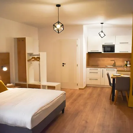 Runi * Stará Lesná